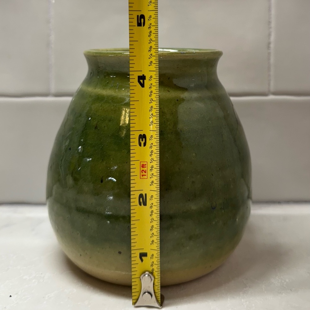 Green Ceramic Vase - Picture 7 of 11